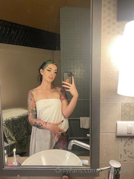 Nagie wyciekłe zdjęcie OnlyFans od Honeyy Noir
