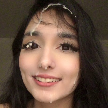 Nagie wyciekłe zdjęcie OnlyFans od Hinawynne