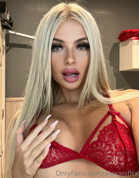 Nagie wyciekłe zdjęcie OnlyFans od Alex Wood