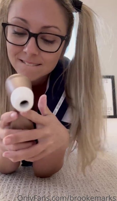 Nagie wyciekłe zdjęcie OnlyFans od Brooke Marks