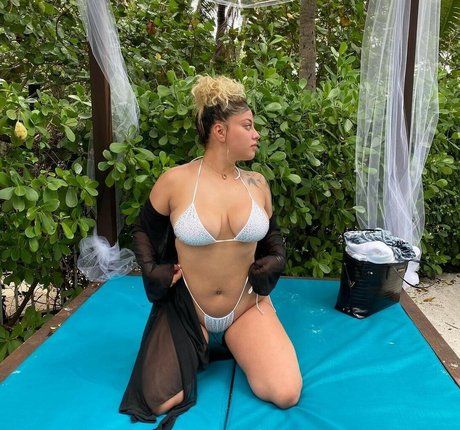 Domovelez