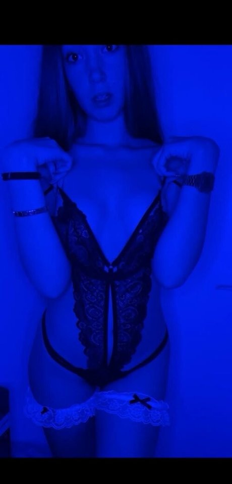 Nagie wyciekłe zdjęcie OnlyFans od Babbyliili