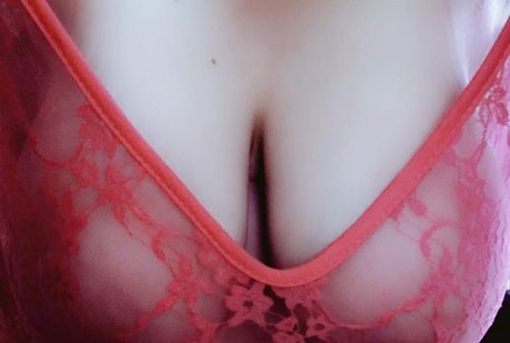 Nagie wyciekłe zdjęcie OnlyFans od Redxxxvelvet