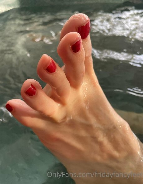 Nagie wyciekłe zdjęcie OnlyFans od Fridayfancyfeet