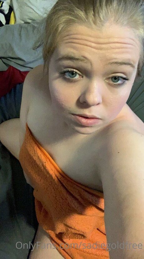 Nagie wyciekłe zdjęcie OnlyFans od Sadiegoldfree
