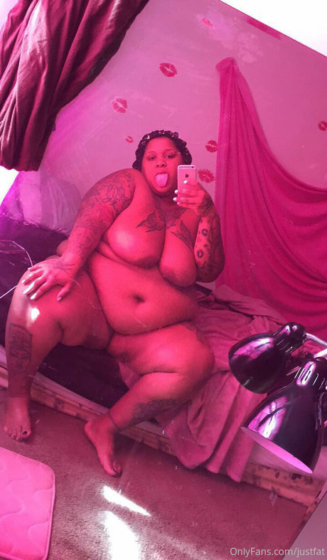 Nagie wyciekłe zdjęcie OnlyFans od Justfat