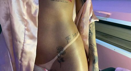 Nagie wyciekłe zdjęcie OnlyFans od Kauane Siqueira