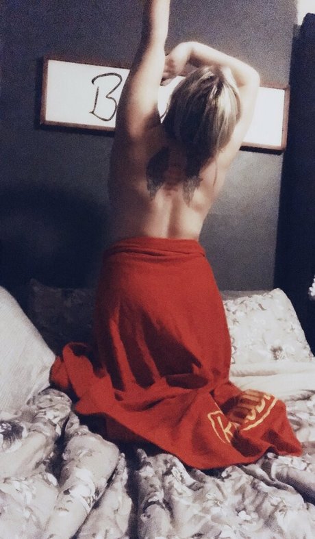 Nagie wyciekłe zdjęcie OnlyFans od Yourgalphronia