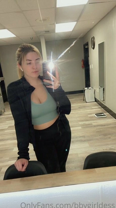 Nagie wyciekłe zdjęcie OnlyFans od Bbygirldess