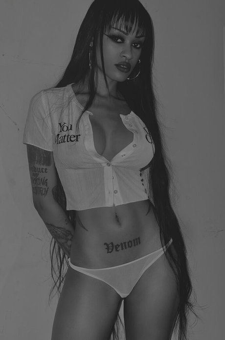 Nagie wyciekłe zdjęcie OnlyFans od Yungsadistic