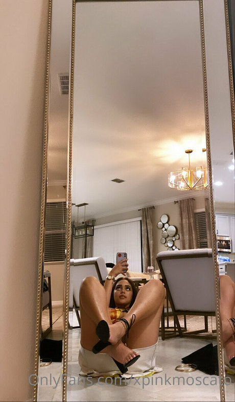 Nagie wyciekłe zdjęcie OnlyFans od Ninaaeve