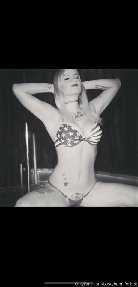 Nagie wyciekłe zdjęcie OnlyFans od Bustybunniforfree