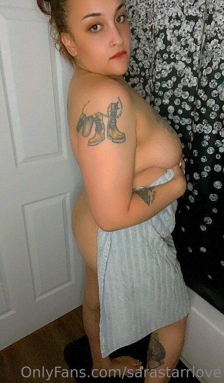 Nagie wyciekłe zdjęcie OnlyFans od Sarastarrlove