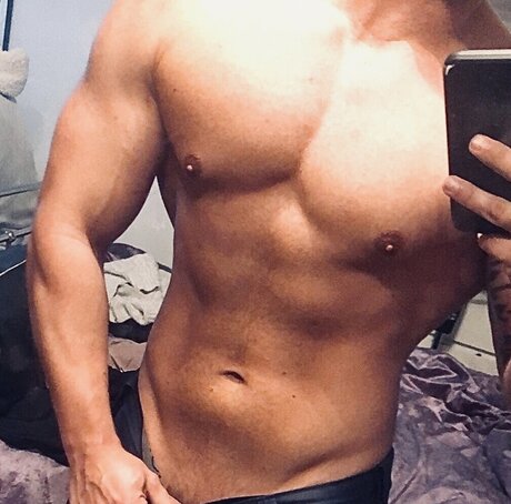 Nagie wyciekłe zdjęcie OnlyFans od Spennas