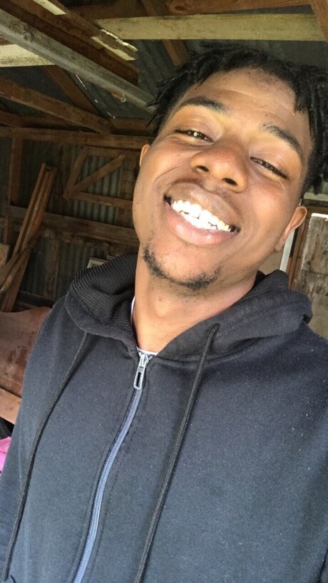 Nagie wyciekłe zdjęcie OnlyFans od Stoneykid