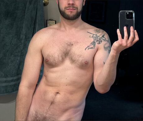 Nagie wyciekłe zdjęcie OnlyFans od Gsquirrel