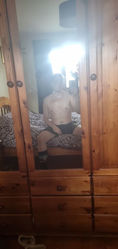 Nagie wyciekłe zdjęcie OnlyFans od Thirsty Bottom
