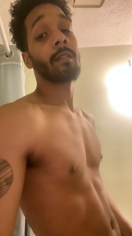 Nagie wyciekłe zdjęcie OnlyFans od Officialtjthekid