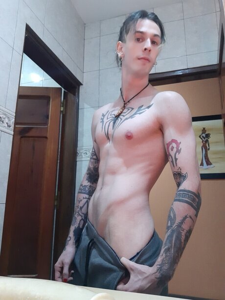 Nagie wyciekłe zdjęcie OnlyFans od Maxi Shinigami