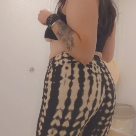 Nagie wyciekłe zdjęcie OnlyFans od Fia Flowerz