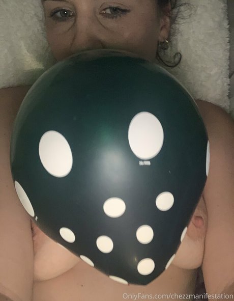 Nagie wyciekłe zdjęcie OnlyFans od Chezzmanifestation