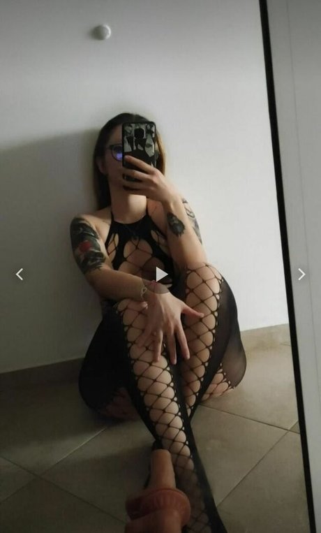 Nagie wyciekłe zdjęcie OnlyFans od Amaaterasuu