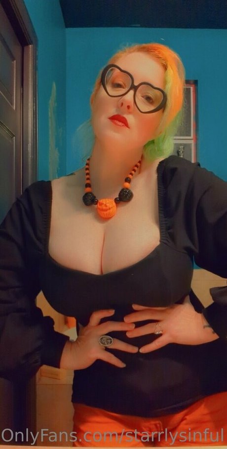 Nagie wyciekłe zdjęcie OnlyFans od Starrlysinful