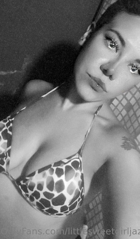 Nagie wyciekłe zdjęcie OnlyFans od Littlesweetgirljaz