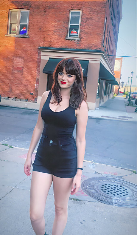 Sally Lomonaco