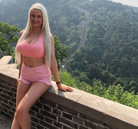 Nagie wyciekłe zdjęcie OnlyFans od Zandra May