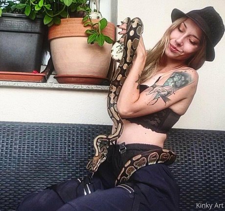 Nagie wyciekłe zdjęcie OnlyFans od Artnvenom