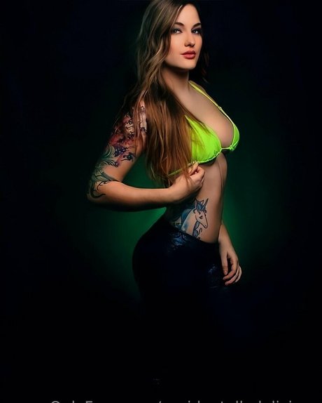 Nagie wyciekłe zdjęcie OnlyFans od Accidentallydelicious