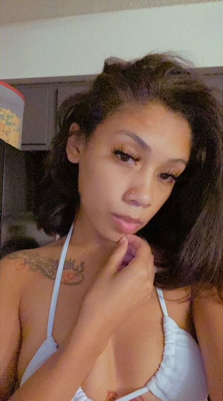 Nagie wyciekłe zdjęcie OnlyFans od Petitenpretty00