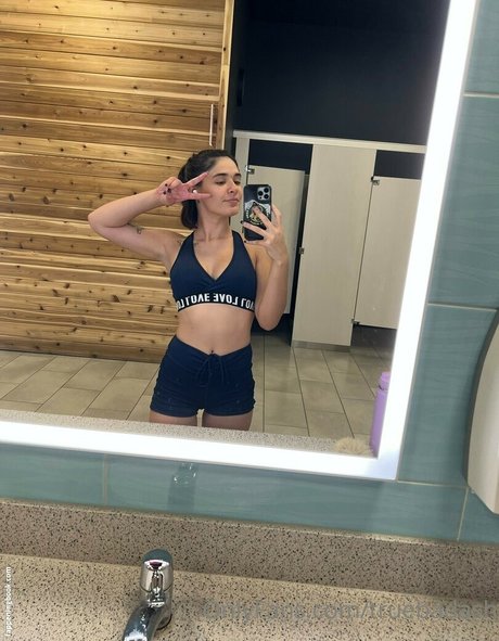 Nagie wyciekłe zdjęcie OnlyFans od Truebadash