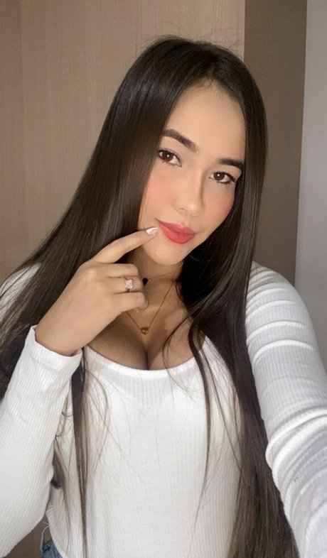 Nagie wyciekłe zdjęcie OnlyFans od Huge Tits Nataly