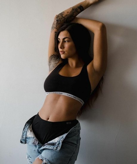 Nagie wyciekłe zdjęcie OnlyFans od Angela Amethyst