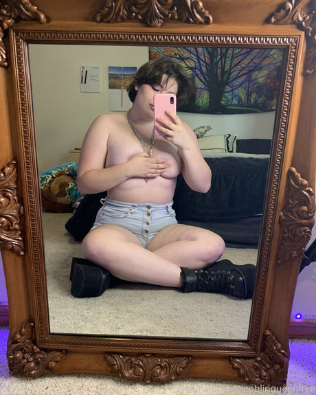Nagie wyciekłe zdjęcie OnlyFans od Goblinqueenfree
