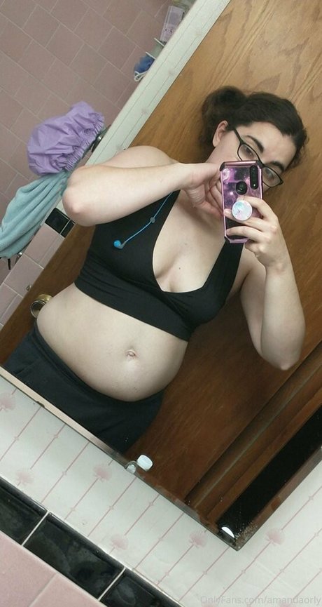 Nagie wyciekłe zdjęcie OnlyFans od Amandaorly