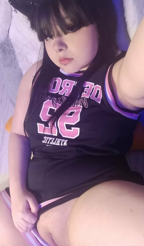 Nagie wyciekłe zdjęcie OnlyFans od Yoursweetnekochan