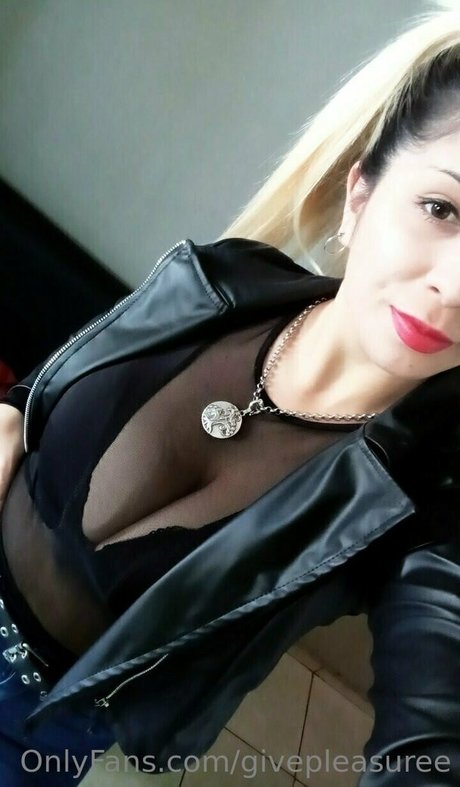 Givepleasuree