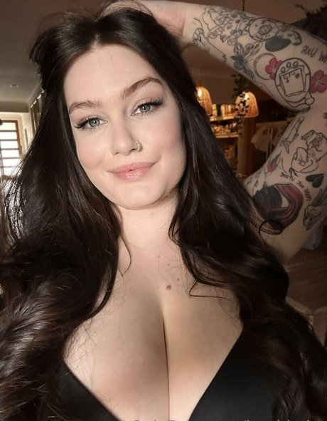 Nagie wyciekłe zdjęcie OnlyFans od Jessblythe