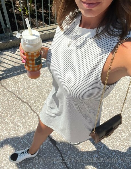 Nagie wyciekłe zdjęcie OnlyFans od Stayathomemom3