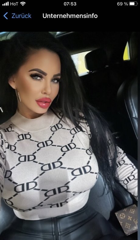 Nagie wyciekłe zdjęcie OnlyFans od Onlyheni