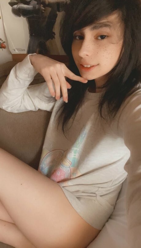 Nagie wyciekłe zdjęcie OnlyFans od Shiruwu