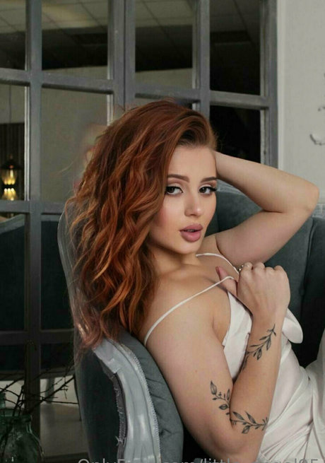 Nagie wyciekłe zdjęcie OnlyFans od Littleangel95
