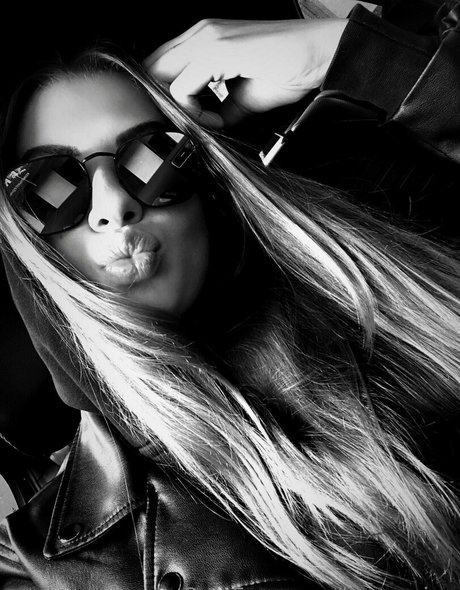 Nagie wyciekłe zdjęcie OnlyFans od Loveyarina