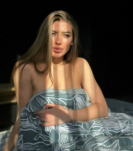 Nagie wyciekłe zdjęcie OnlyFans od Loveyarina