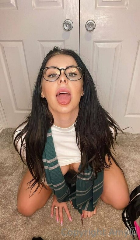 Amyluxxx