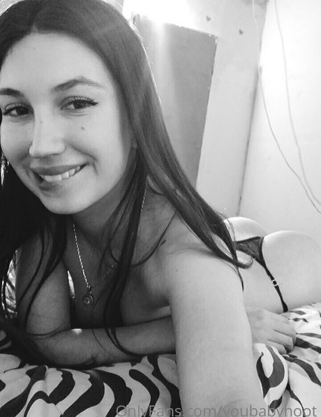 Nagie wyciekłe zdjęcie OnlyFans od Youbabyhoot