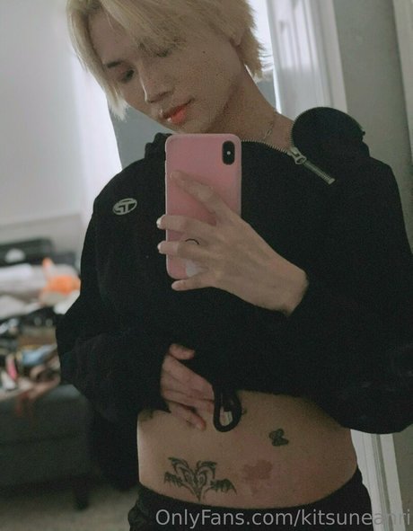 Nagie wyciekłe zdjęcie OnlyFans od Kitsuneanwi